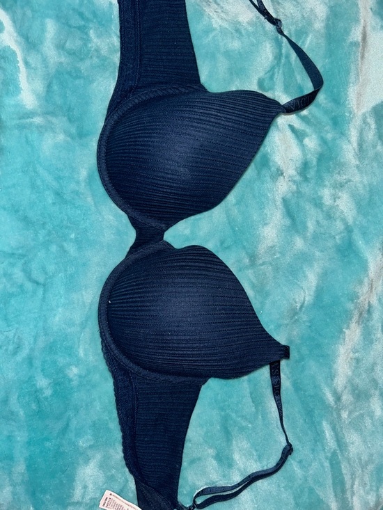 Victoria's Secret Other - Victoria Secret Pointelle lightly lined t-shirt bra